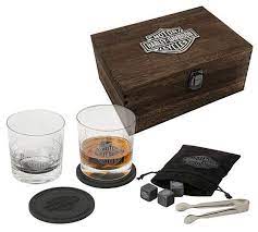 Scatola di legno con bicchieri da whisky con logo Harley-Davidson® Bar & Shield