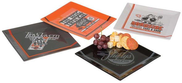 Set di piatti snack Pit Stop Harley-Davidson®, set di 4 - 8 x 8 pollici HDL-18575 Item # HDL-18575
